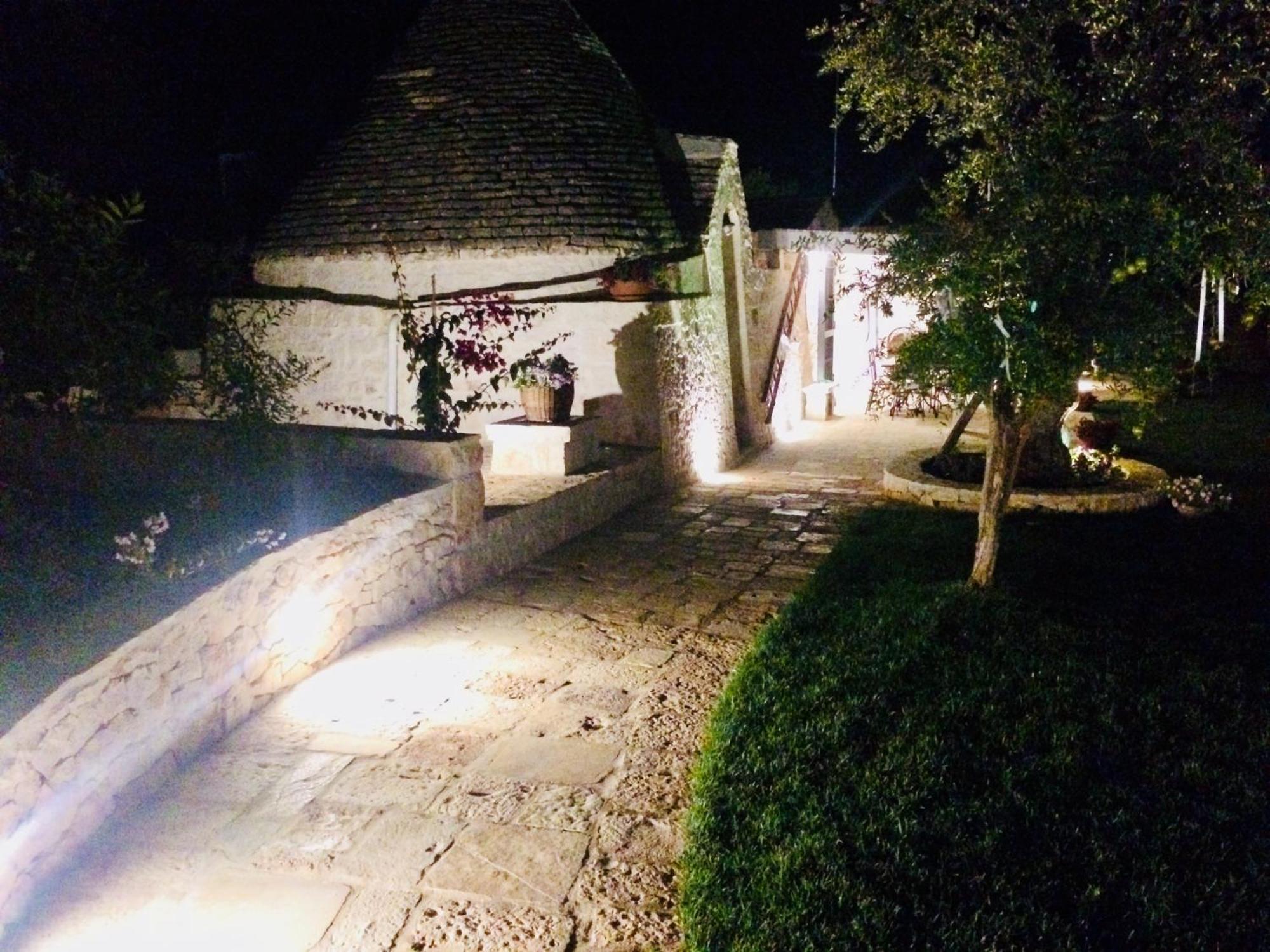 Trullo Rinaldi - Private Pool And Sauna Castellana Grotte Exteriör bild